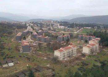 Atıl lojmanlar depremzedelere sıcak yuva oldu
