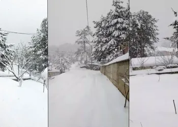 Bursa’da köyler kar altına kaldı