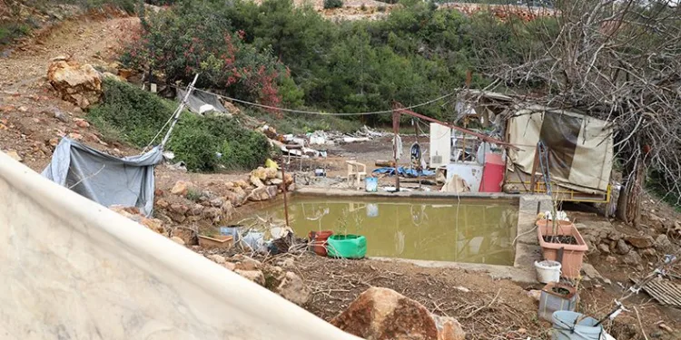 Hazine arazisini işgal eden baraka boşaltıldı