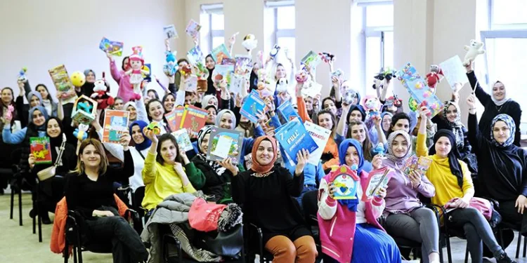 Ana Kucağı öğretmenleri yeni döneme hazır