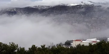Yoğun sis etkili oldu