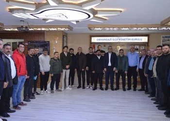 Yeniden Refah Partisi’nden istifa edenler AK Parti’ye geçti