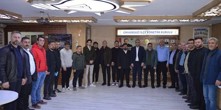 Yeniden Refah Partisi’nden istifa edenler AK Parti’ye geçti