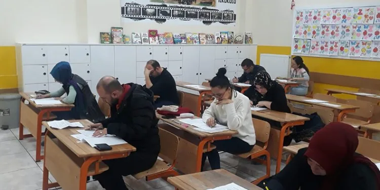 Öğrenciler değil, veliler sınava girdi