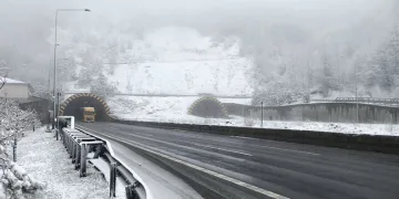 Bolu Dağı’nda kar yağışı