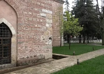 600 yıllık camide Osmanlı kültürü hala yaşatılıyor
