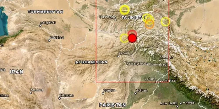 Afganistan depremi Pakistan’ı da vurdu