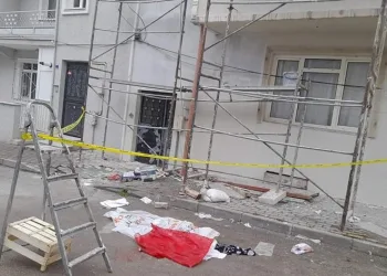 7 metre yükseklikten düşen boyacı hayatını kaybetti
