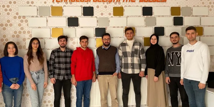 Çip Tasarım Yarışmasında finale kaldılar