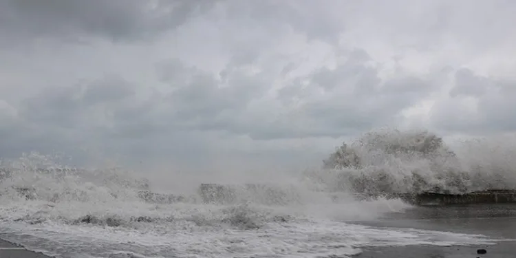 Karadeniz’de kuvvetli yağmur uyarısı