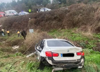 Şarampole uçan aracın sürücüsü yaralandı