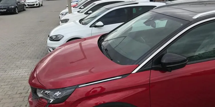 İkinci el araç satıcıları seçimi bekliyor