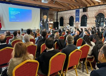Türk akademisyenlerden dünya çapında proje