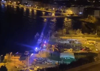 Marmara Denizi’nde balıkçı teknesi alabora oldu