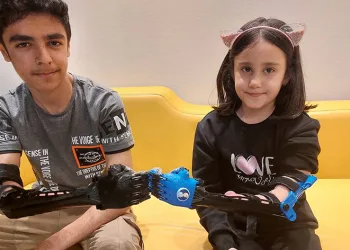 Uzuvlarını kaybeden çocuklara robot eller