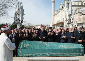 Cumhurbaşkanı Erdoğan, iş adamı Kemal Coşkun’un cenaze törenine katıldı