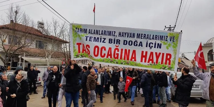 Taş ocağının su havzası üzerinde kapasite arttırmasına tepki