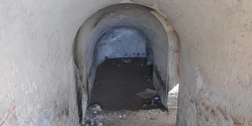 150 yıllık sığınak yok oluyor