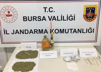 Bursa’da uyuşturucu tacirlerine operasyon