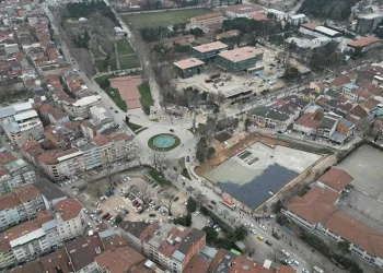 İnegöl’de Merkez Park şekilleniyor