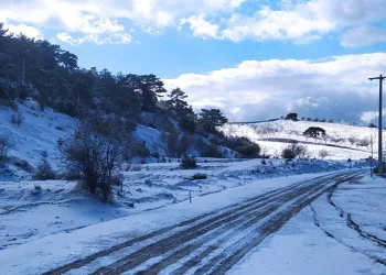 Spil Dağı Milli Parkı’nın yolları kapandı