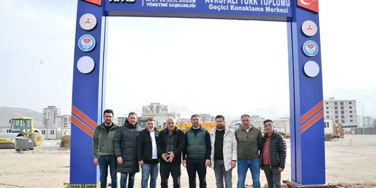 Avrupalı Türkler konteyner kent kuruyor
