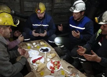 Maden ocağında ilk sahur