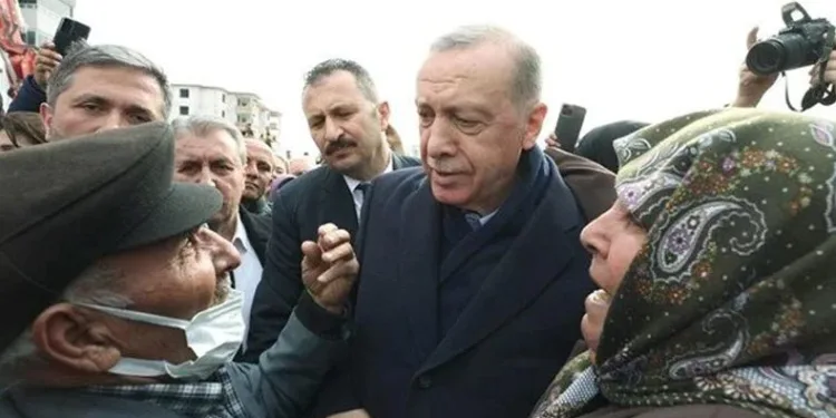 Cumhurbaşkanı Erdoğan’ın ilk iftarı depremzedelerle