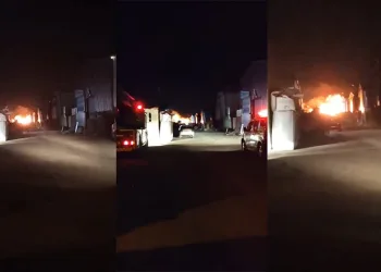Geri dönüşüm deposunda korkutan yangın