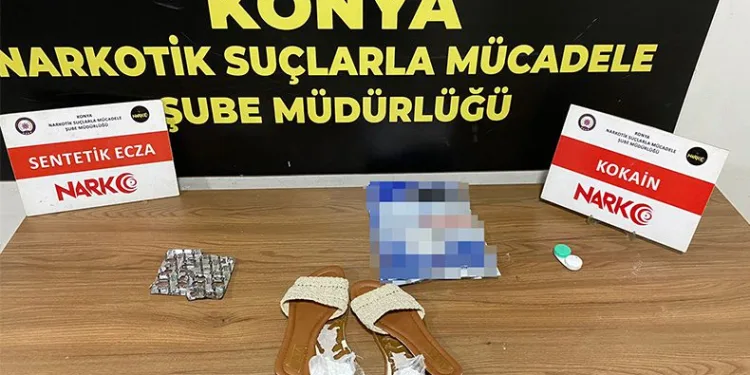 Kargoyla gelen terlikten kokain çıktı