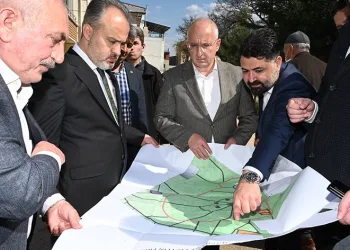 Teoman Özalp Parkı’nda dönüşüm başladı