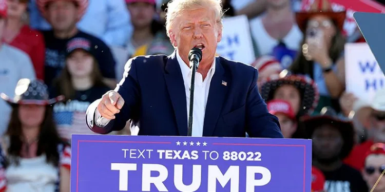 Trump, Jüriler tarafından suçlandı