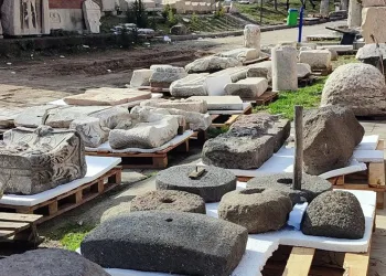 Ağır taş eserler yeni müzeye taşınmaya başladı