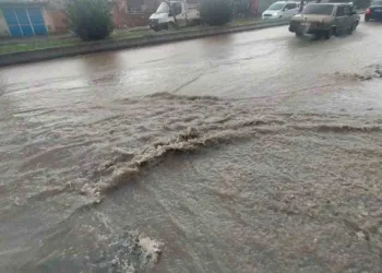 Şanlıurfa’da dolu ve sağanak yağış etkili oldu