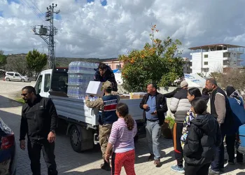 Jandarma Komutanlığından su yardımı