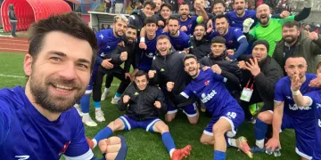 Mustafakemalpaşaspor şampiyonluğunu ilan etti