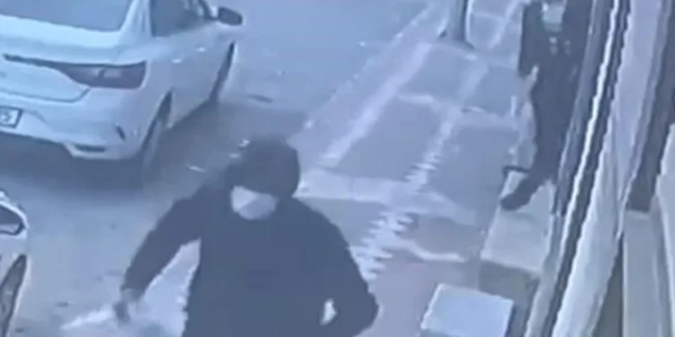 Güpegündüz 2.5 milyon TL’lik kapkaç