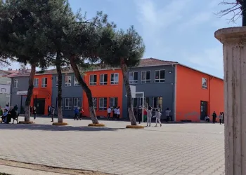 Patlamış mısır öğrencileri hastanelik etti