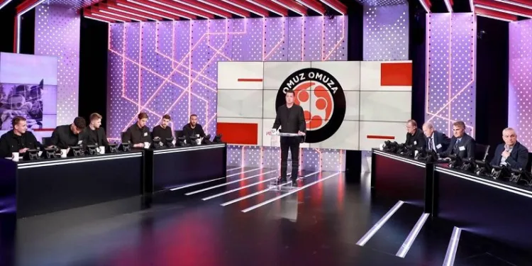 Futbol ailesi depremzedeler için “Omuz Omuza”