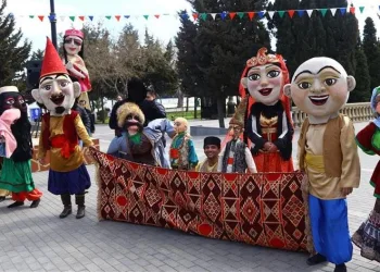 Nevruz kutlamaları renkli görüntülerle başladı