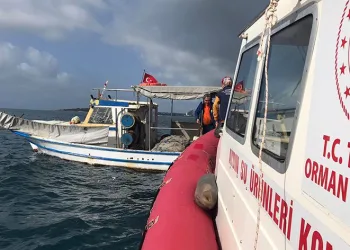 Balıkçı tekneleri denetlendi