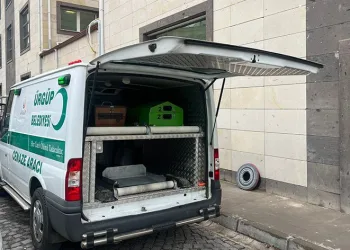 Balayındaki çift otel odasında ölü bulundu