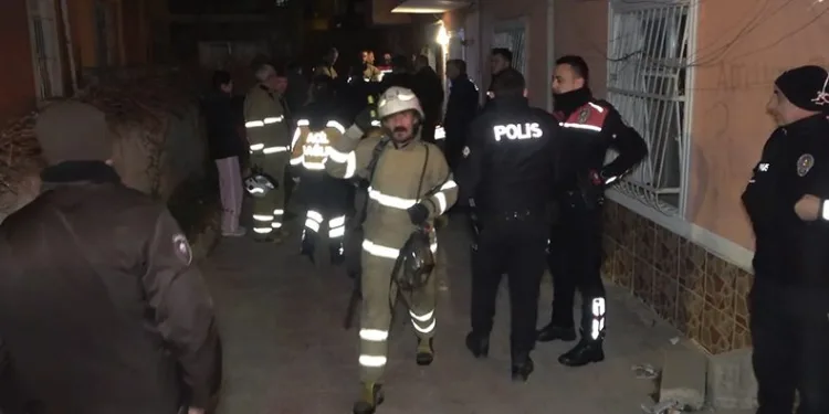 Sigara yakarken benzin bidonuda yandı