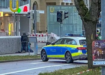 Almanya’da eczanede rehine krizi