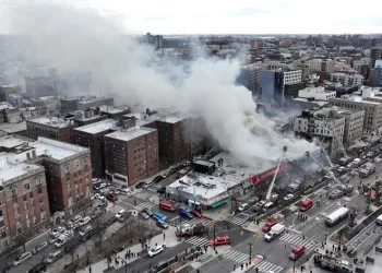 New York’ta süpermarkette yangın