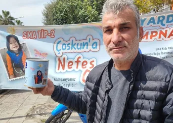 Vicdansız hırsız hasta çocuk için toplanan paraları çaldı