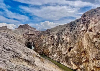 Kudret Köprüsü manzarasıyla hayran bırakıyor
