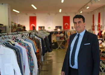 Sevgi Mağazası depremzede vatandaşlara kucak açtı