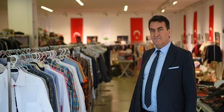 Sevgi Mağazası depremzede vatandaşlara kucak açtı