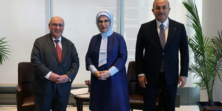 Emine Erdoğan, Uluslararası Göç Örgütü Müdürü ile görüştü